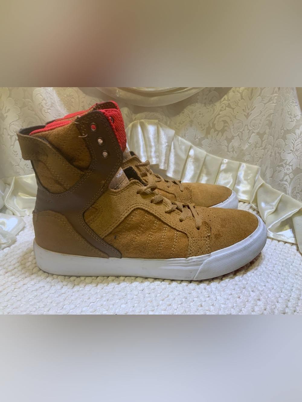 SUPRA - Picture 6 of 13